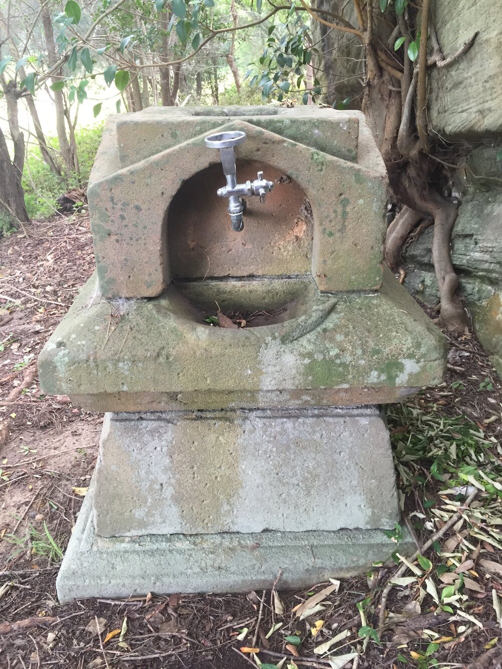 Ryde Tramway Drinking Fountain Memorial