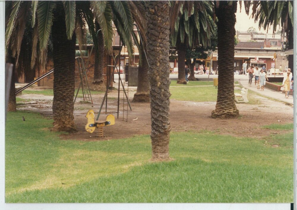 Vicinity of Eastwood Women's Rest Centre, corner of Hillview Road and West Parade, Eastwood