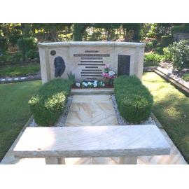 Hutchence: Memorial to Michael Kelland Hutchence d.1997