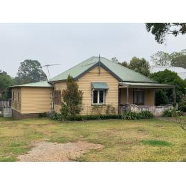 13 Hunts Avenue, Eastwood