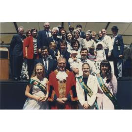 Photo of the mayor, other dignitaries and Granny Smith Queen entrants 