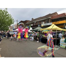 Street performers in the Granny Smith parade, 2018
