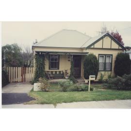 10 James Street, Melrose Park