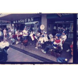 Band playing in the Eastwood Plaza, Granny Smith Festival