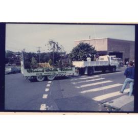 Ryde Council float , Granny Smith Festival