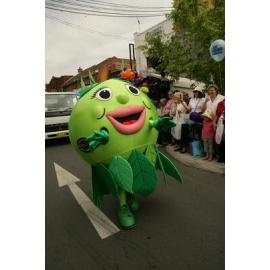Granny Smith Festival parade, 2007: sweetie pie