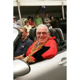 Granny Smith Festival, 2007: Mayor Ivan Petch