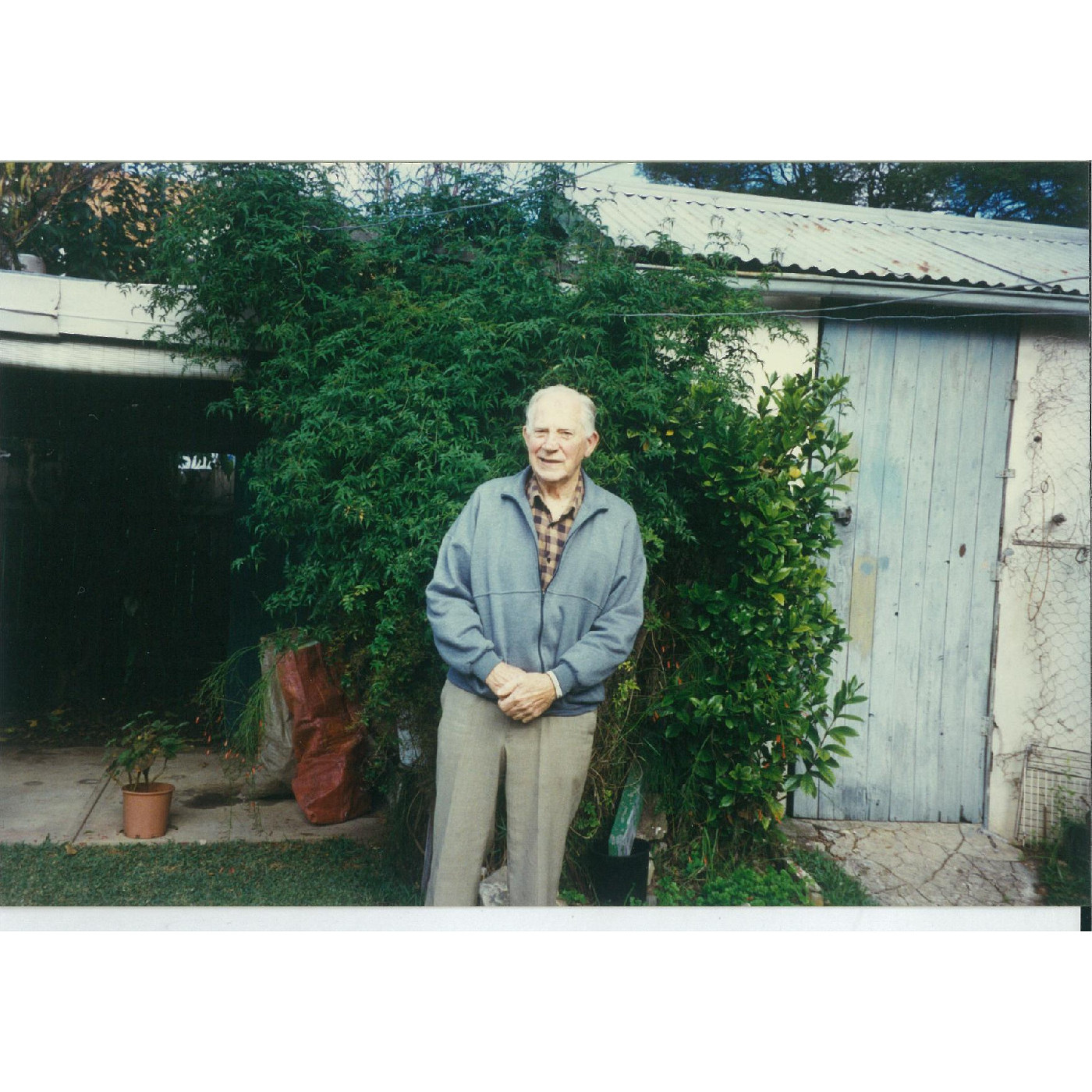 Oral history of Samuel Daniels