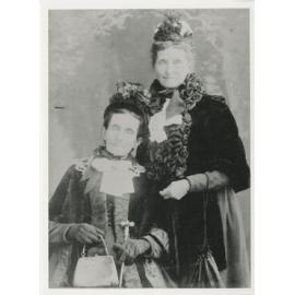 Jane Pope (nee Miller) and daughter Sarah Jane Hamburger (nee Pope), around 1892