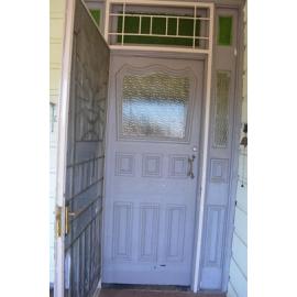 Elsinore, 20 Osborne Avenue, Putney: front door, external view