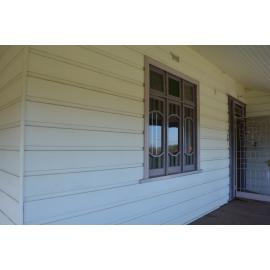 Elsinore, 20 Osborne Avenue, Putney: front window