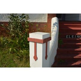 Elsinore, 20 Osborne Avenue, Putney: stairs