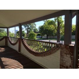 Elsinore, 20 Osborne Avenue, Putney: western verandah
