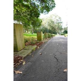 Second World War Memorial Walkway, Meadowbank