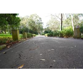 Second World War Memorial Walkway, Meadowbank