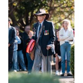 Veteran laying a wreath at the Anzac Day Service, Anzac Park, West Ryde