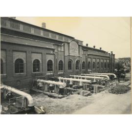 Ryde Pumping Station No.2 : view of eastern manifolds