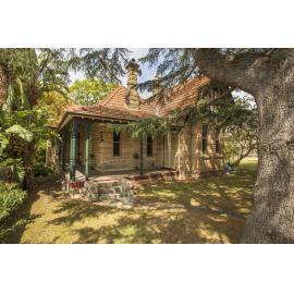 "Speen", house & garden