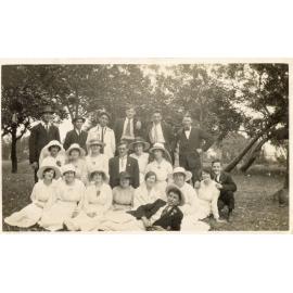 Clifford Love Flour Mill picnic