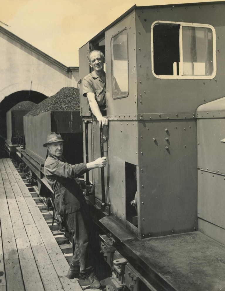 Rodger C. Cody collection : Ryde Pumping Station